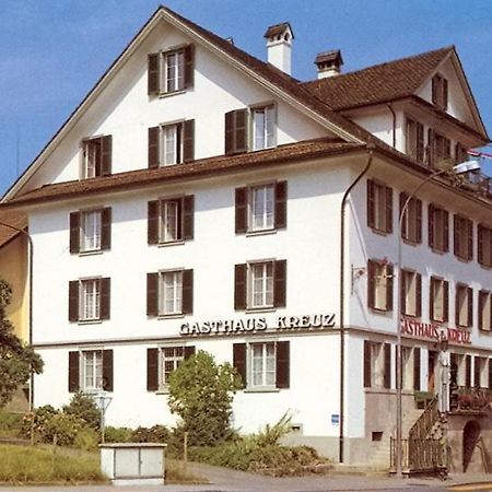 Gasthaus Zum Kreuz Meggen Exterior foto